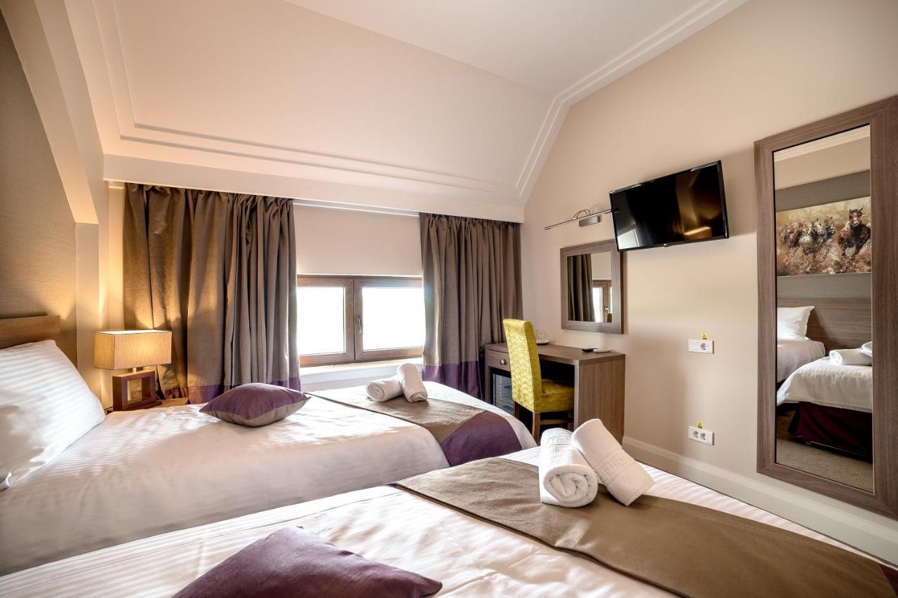 The Frontier Hotel Siret Exteriér fotografie